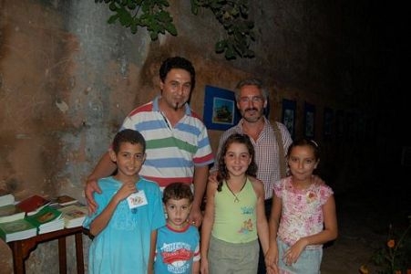Rachid, Sergio y las niñas de Rachid