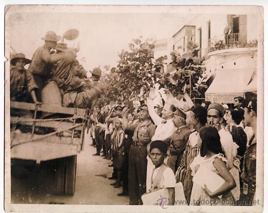 1937 - SALIDA DE LARACHE DE LAS TROPAS QUE MARCHAN AL FRENTE