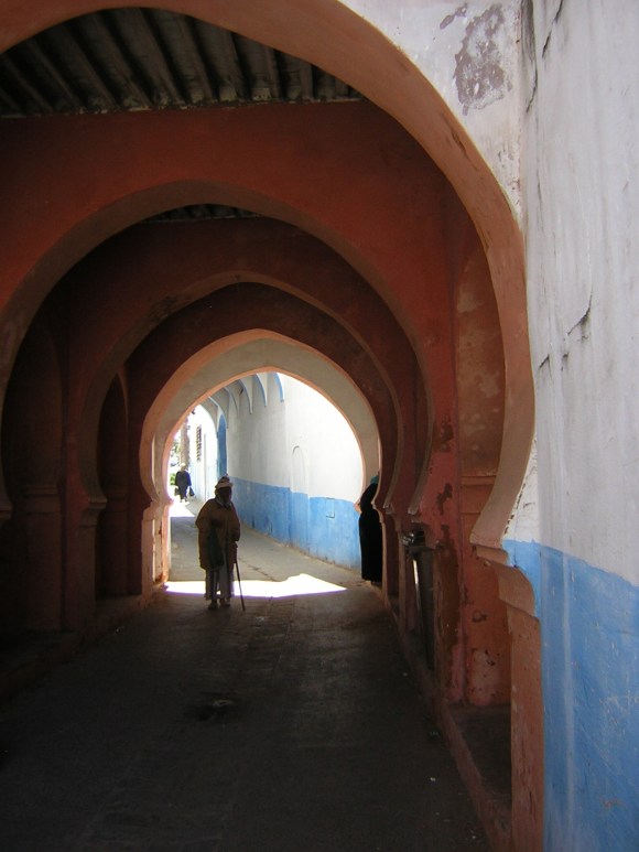LARACHE - calle Alcazaba - pasaje Comandancia