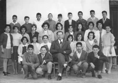 ALUMNOS DE LA ALIANZA ISRAELITA UNIVERSAL DE TÁNGER (foto del archivo de ACAM.LUKUS)