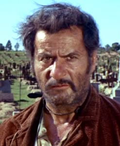 ELI WALLACH como Tuco, el Feo