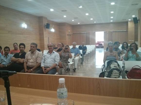 11202859_724683187657906_5627613946523792574_n