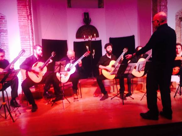 12079305_890247907695300_6107093844031178275_n