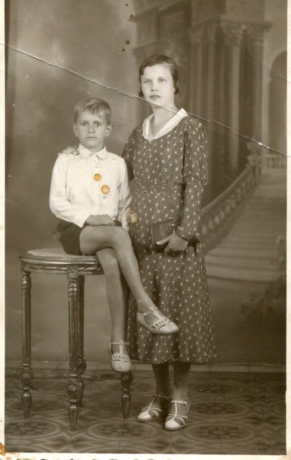 En Larache - DOLORES Y PAQUITO ZAPATA