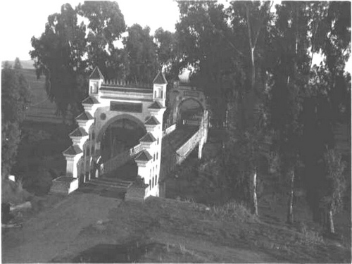 PUENTE DE EL KERMA SOBRE EL RIO LUKUS