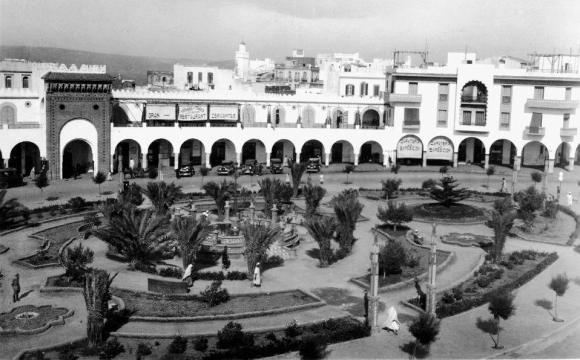 LARACHE - PLAZA DE ESPAÑA
