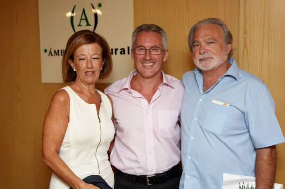 1017655_1432833153616527_1001747578_n