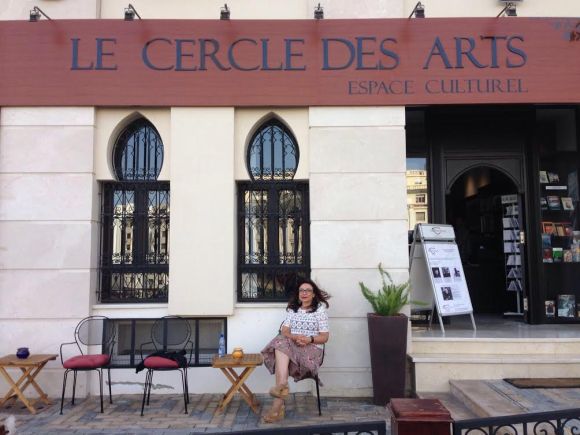 Angelines a las puertas de Le Cercle des Arts