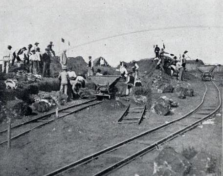 Tres Larache-Alcazarquivir construcción