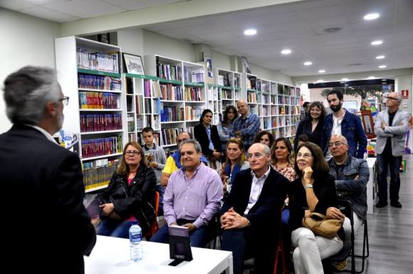 32855215_2020909314791625_3861328044673204224_o