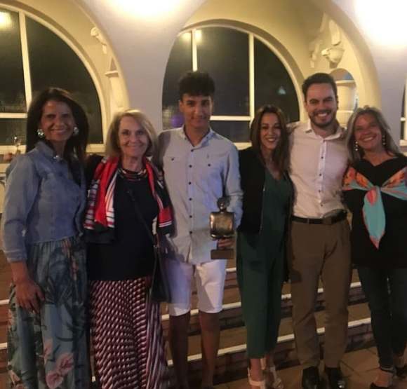 37686296_10214558488974382_5329486207342608384_n