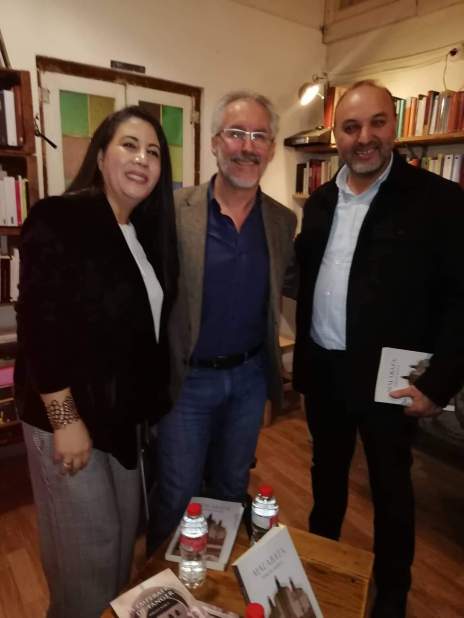 received_803530236734211