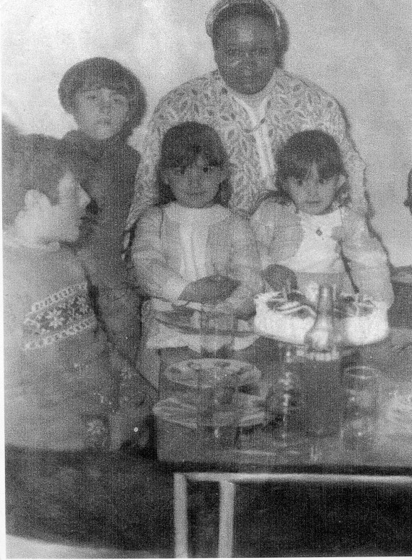 MIGUEL A, SERGIO, MINA Y MARISOL Y MONI