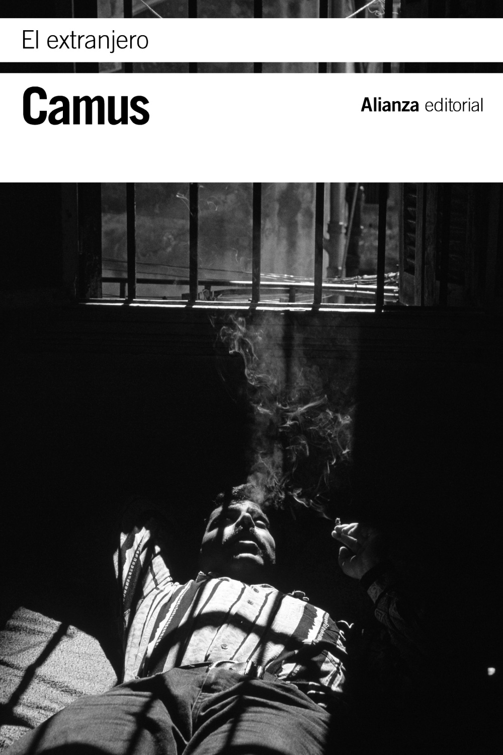 El extranjero portada