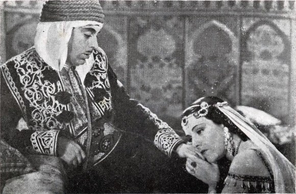 La canción de Aixa (1939) Abslam Aixa escena